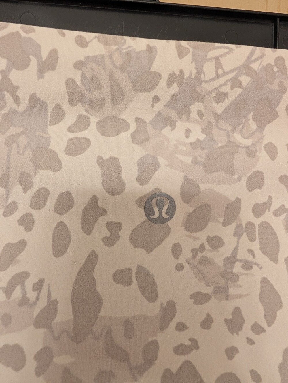 Lululemon Align White & Light Gray Leopard Print Leggings - Picture 5 of 7